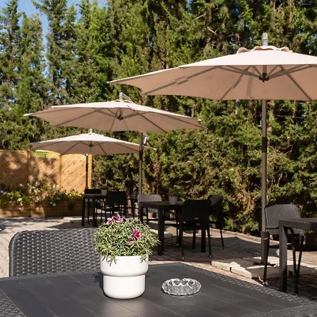 Bed & Breakfast Manta Guest -