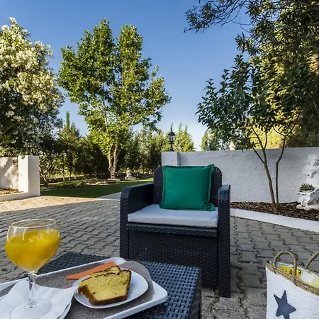Manta Guest - Bed & Breakfast 3*