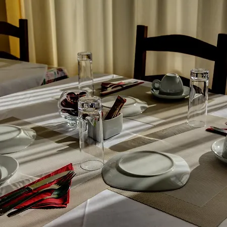 Manta Guest - Bed & Breakfast 3*