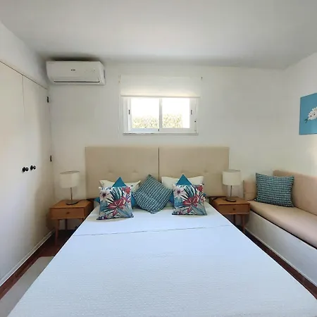 Manta Guest - Bed and breakfast Manta Rota
