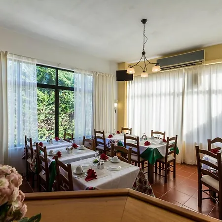 Nocleg ze śniadaniem Manta Guest - 3*